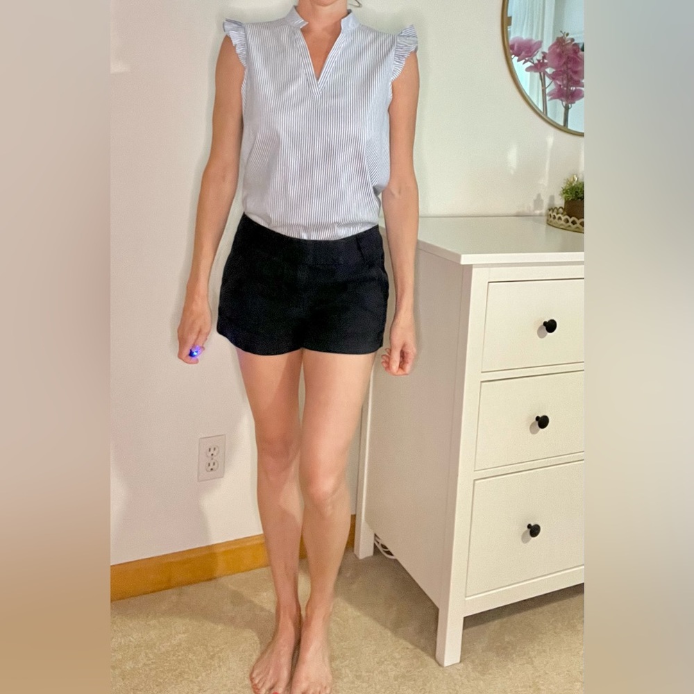 J. Crew Classic Twill Chino Short. Navy. City Fit. Size 4.